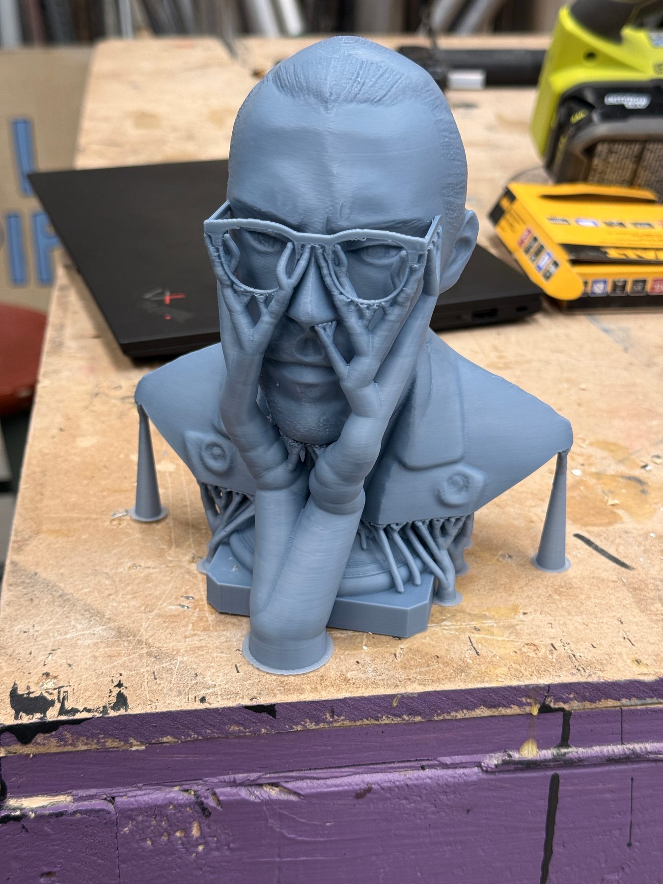 3D-printed bust prop